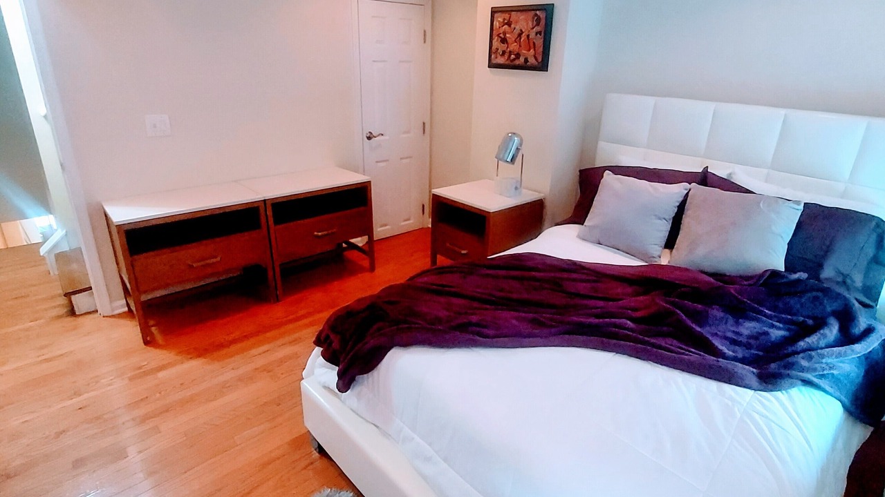 Photo of Bedroom in Downtown Baltimore