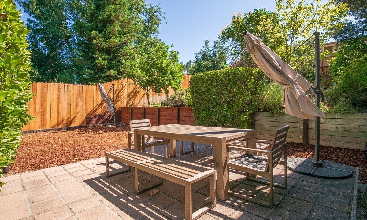 Photo of Outdoor in Ballard