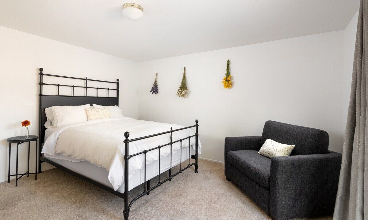 Photo of Bedroom in Ballard