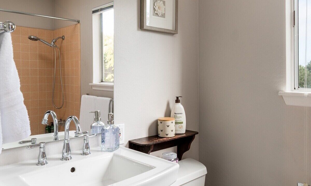 Photo of Bathroom in Ballard