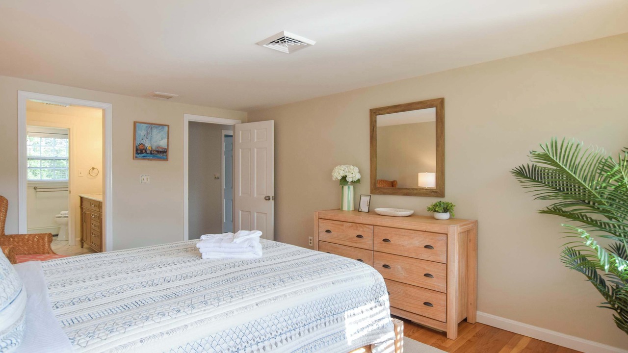 Photo of Bedroom in East Harwich