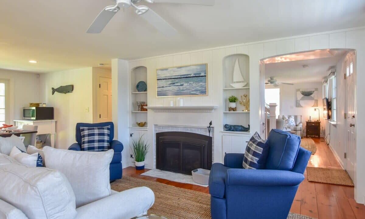 Photo of Livingroom in South Chatham