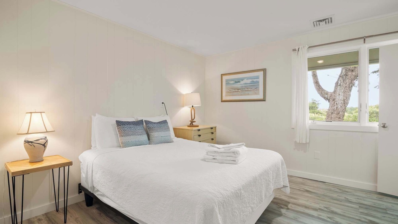 Photo of Bedroom in Wellfleet