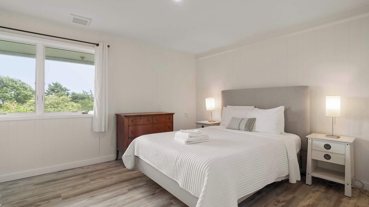 Photo of Bedroom in Wellfleet