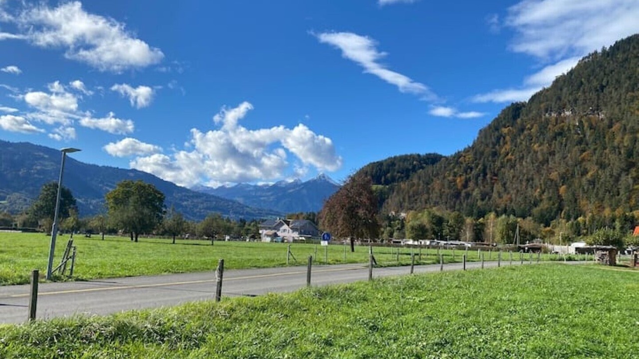 Photo of Others in Unterseen