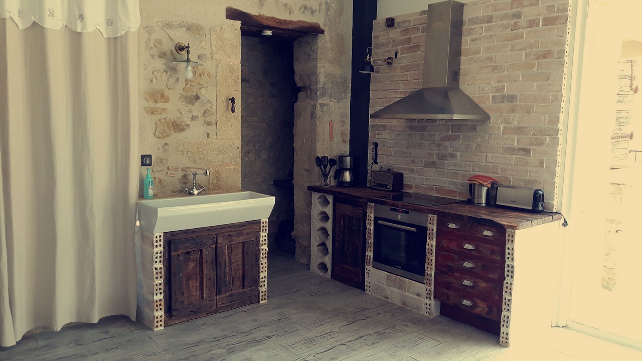 Photo of Kitchen in Puimisson