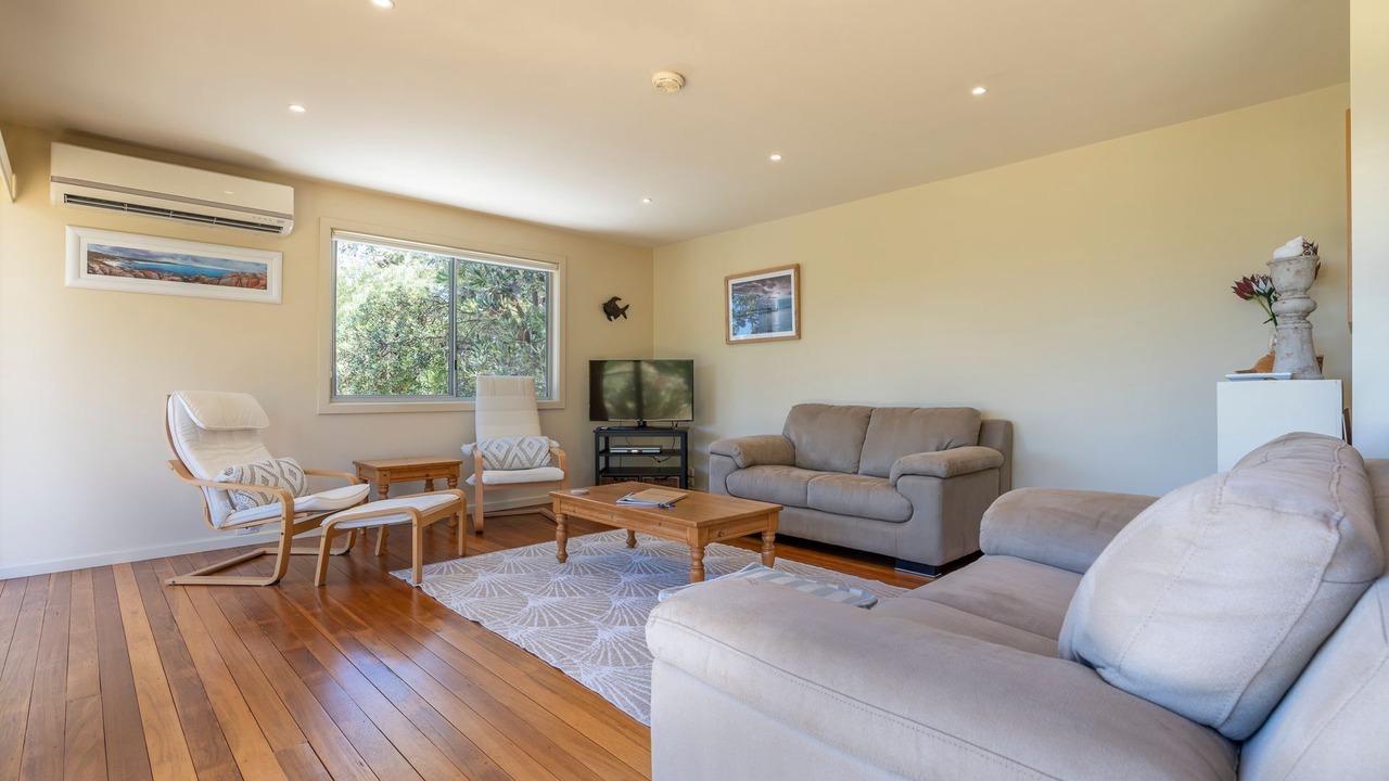 Photo of Livingroom in Boomerang Beach