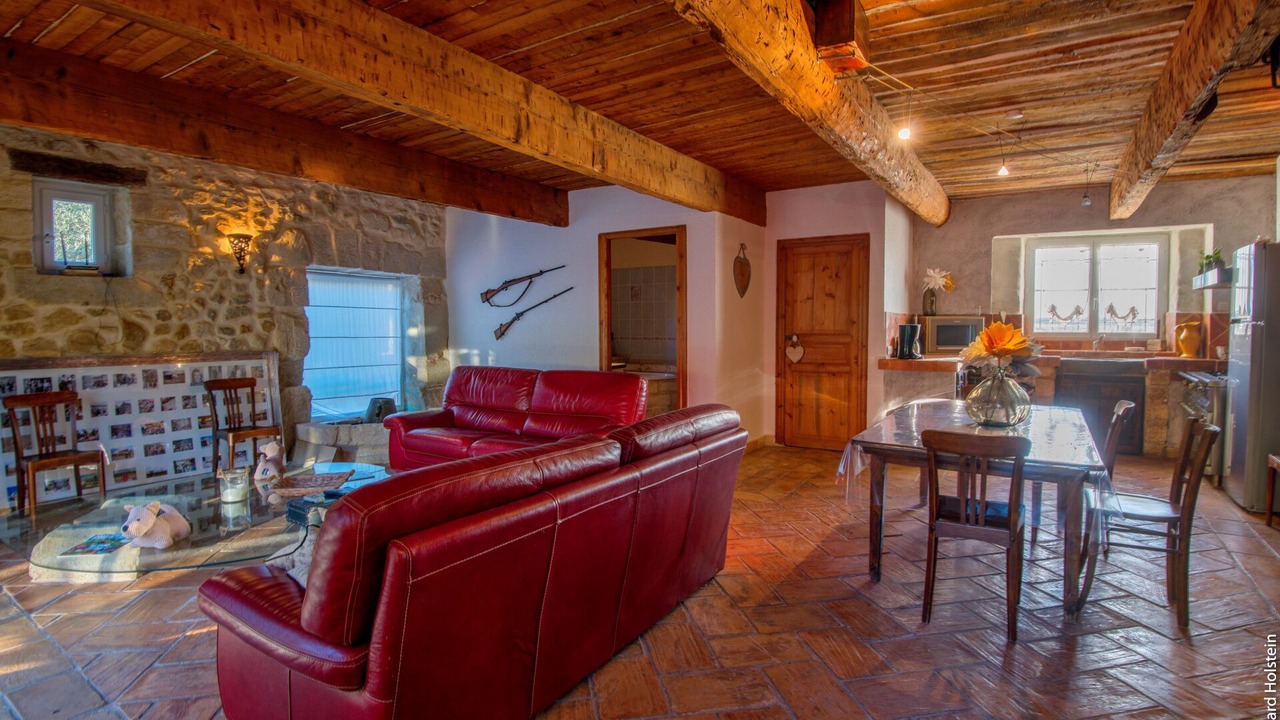 Photo of Livingroom in Puimisson