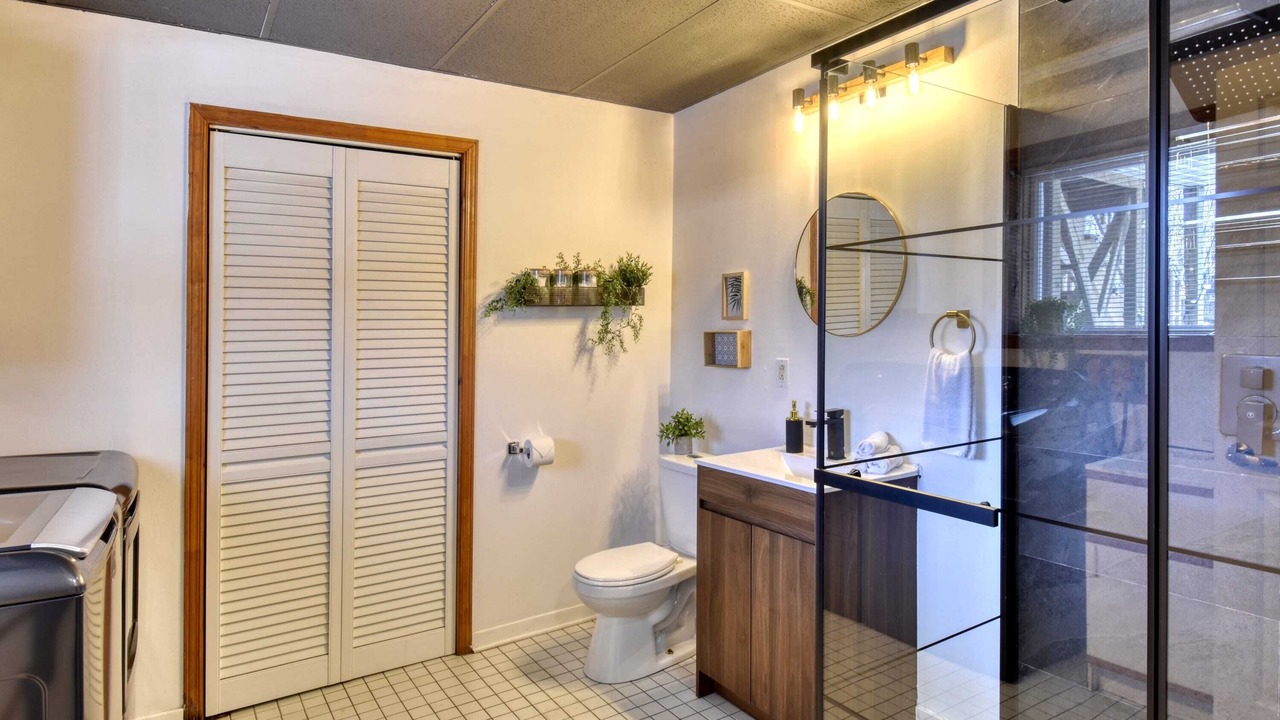 Photo of Bathroom in La Macaza