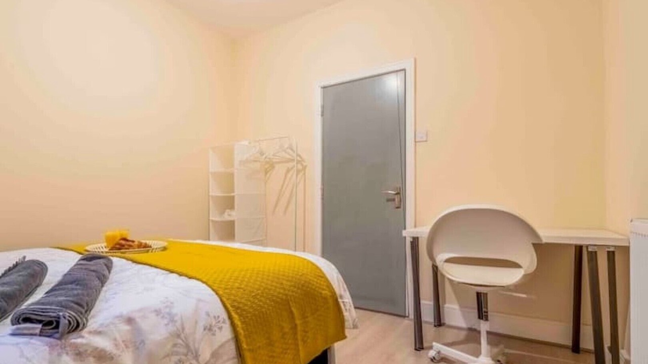 Photo of Bedroom in Moseley