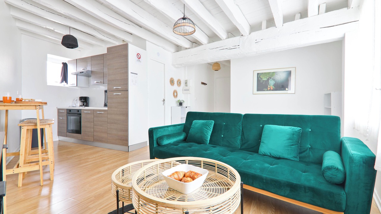 Photo of Livingroom in Etampes