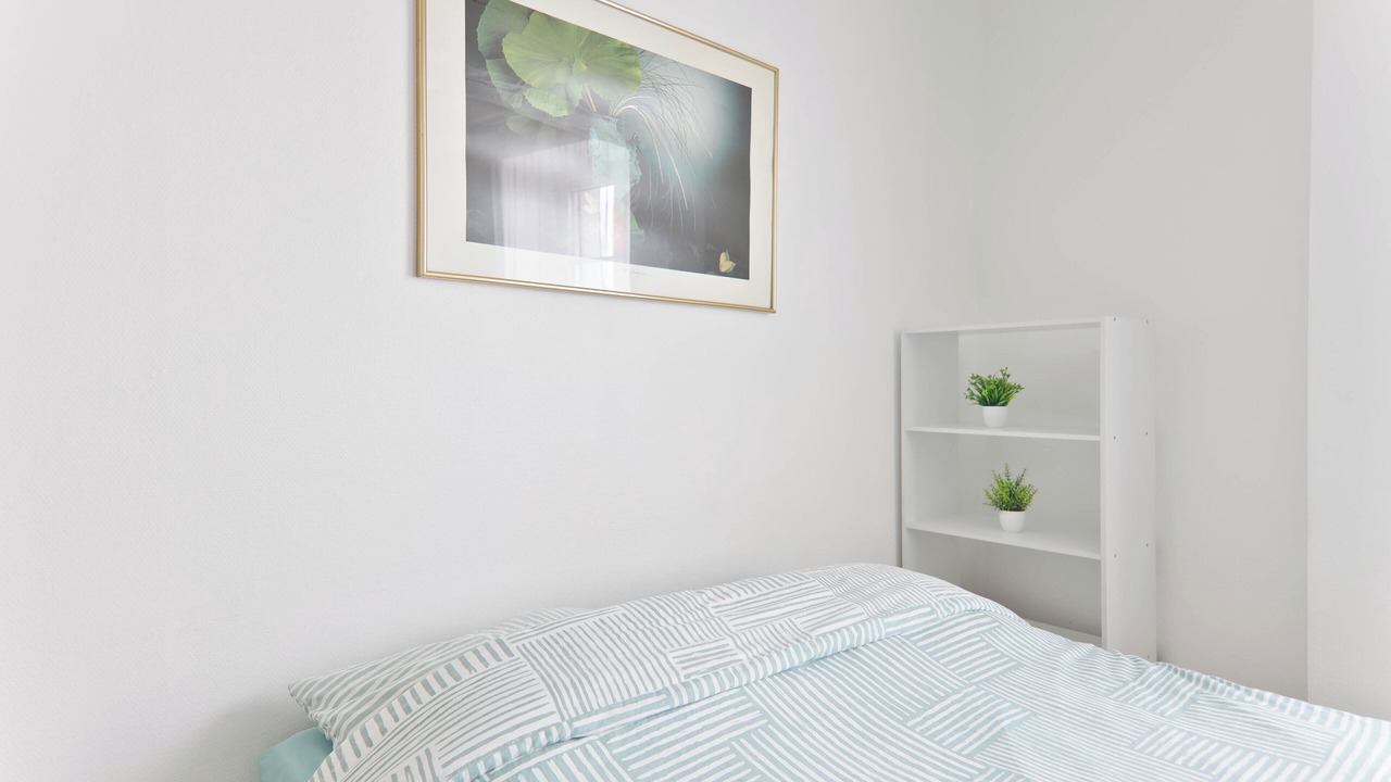 Photo of Bedroom in Etampes