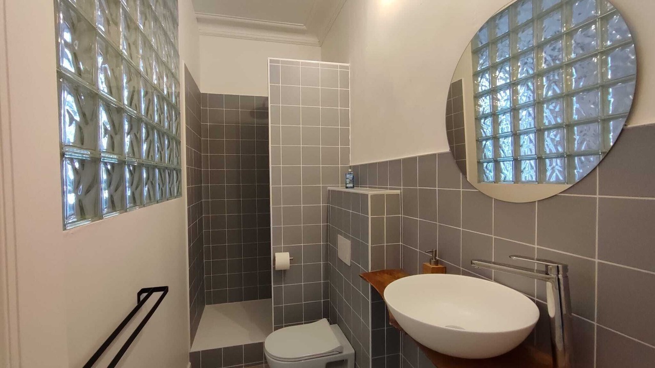 Photo of Bathroom in Saint-Sebastien-sur-Loire
