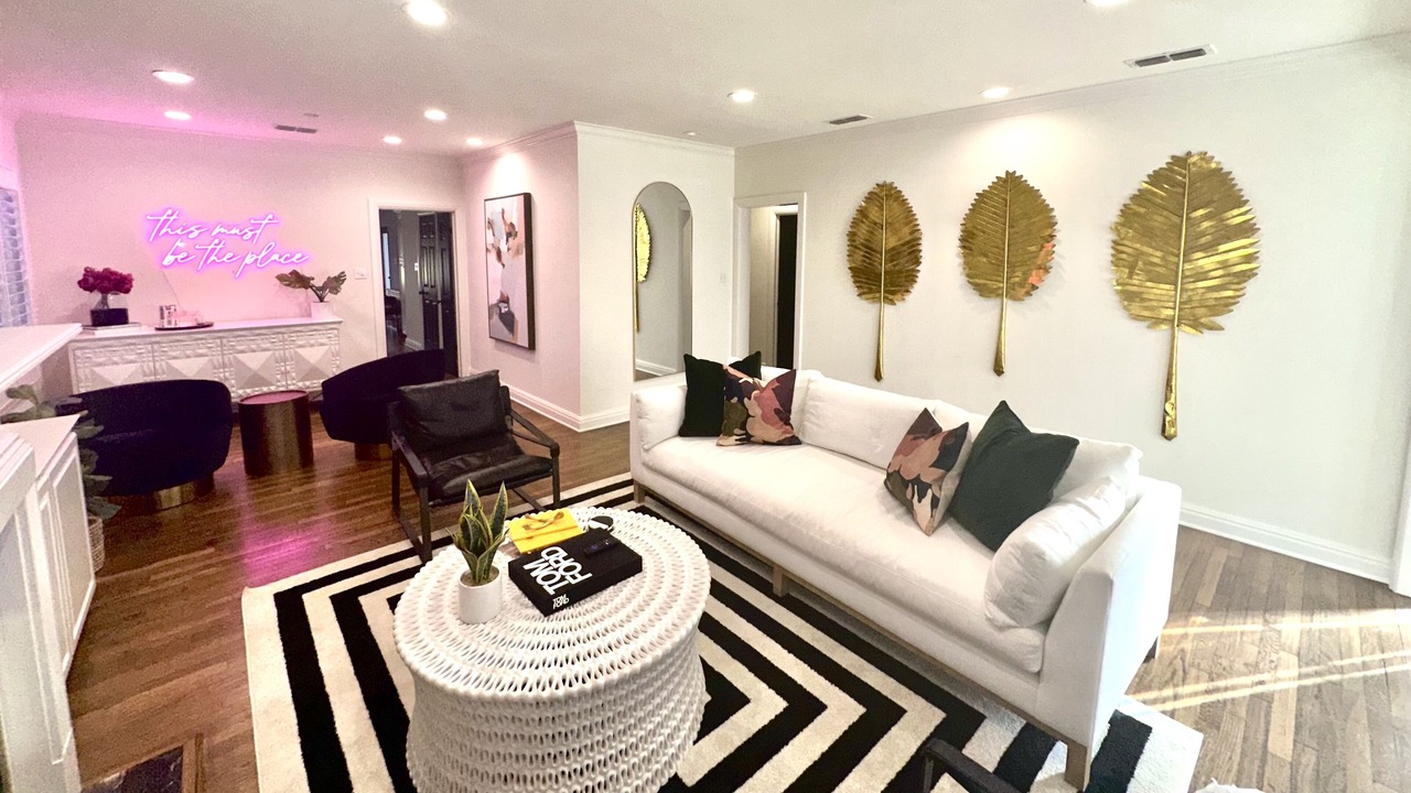 Photo of Bedroom in Uptown