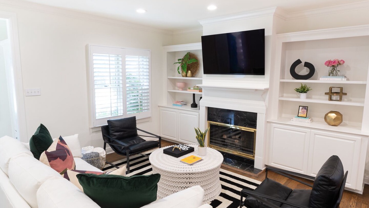 Photo of Livingroom in Uptown