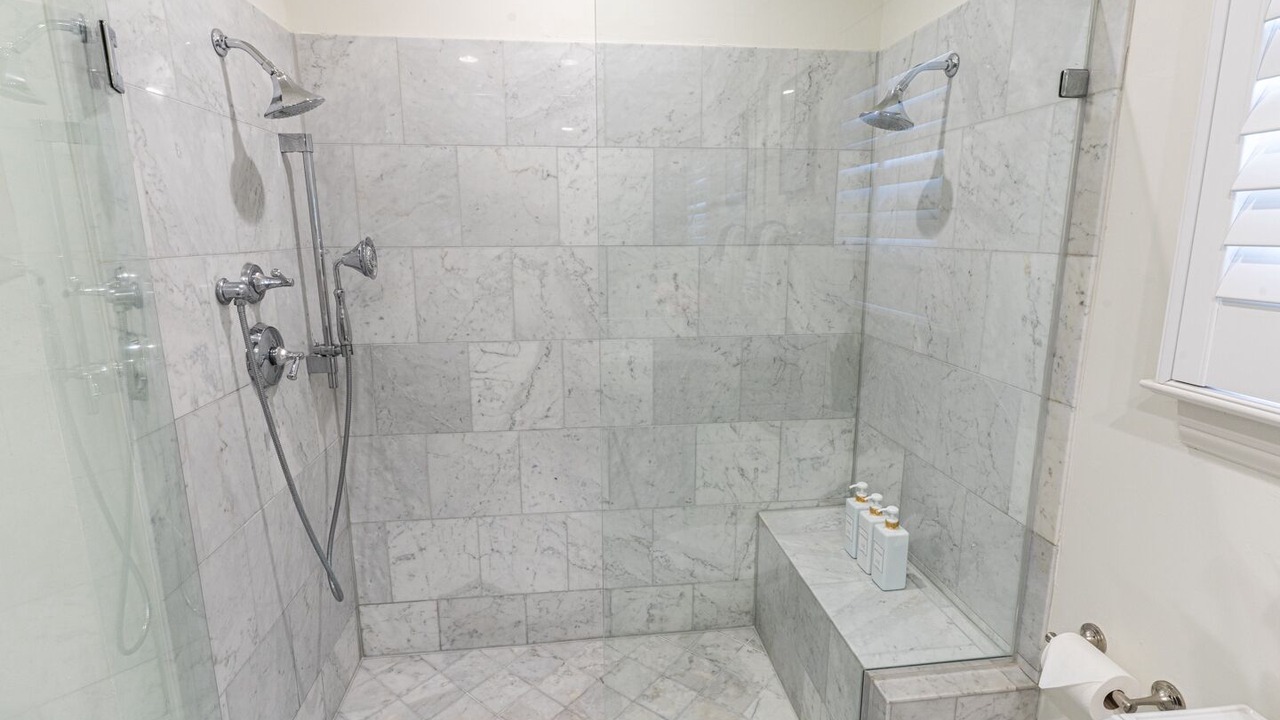 Photo of Bathroom in Uptown