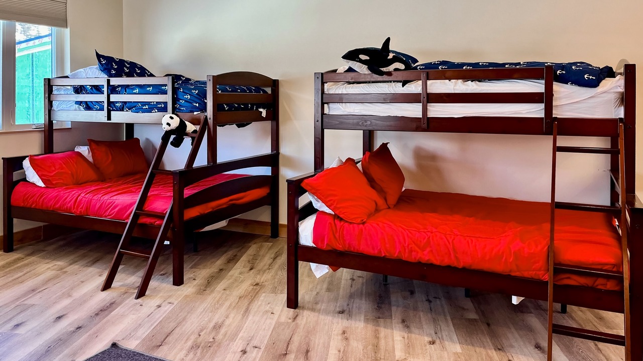 Photo of Bedroom in Laketown