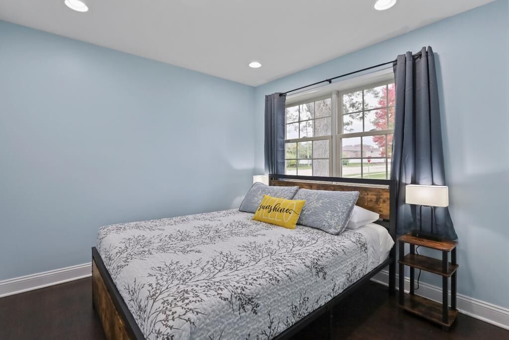 Photo of Bedroom in Forestview