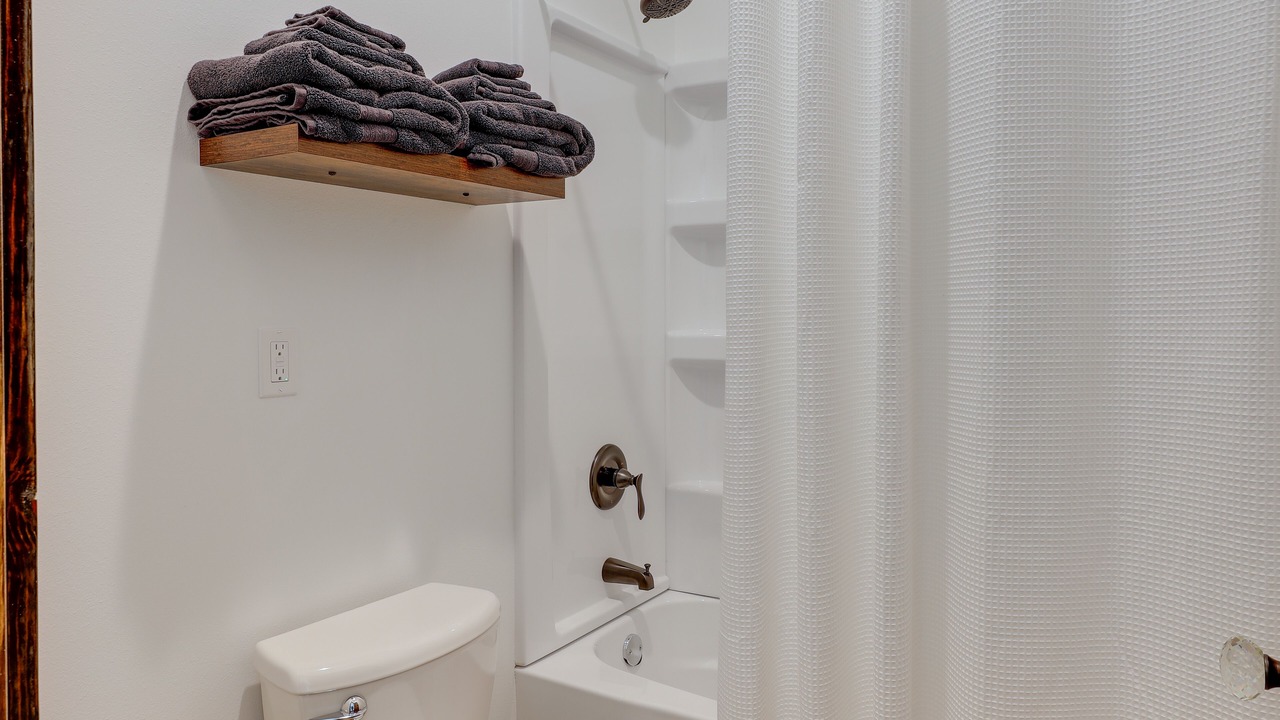 Photo of Bathroom in Dante