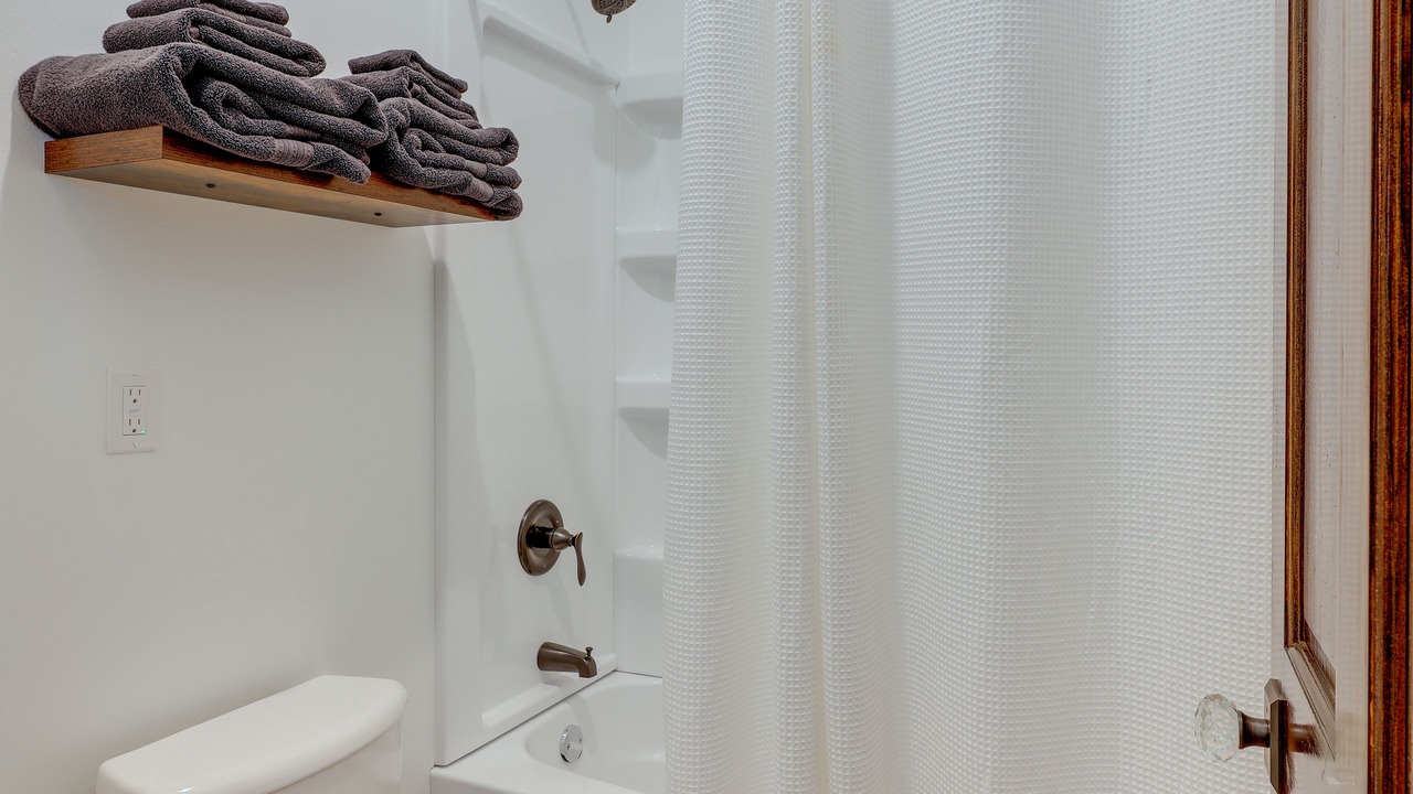 Photo of Bathroom in Dante