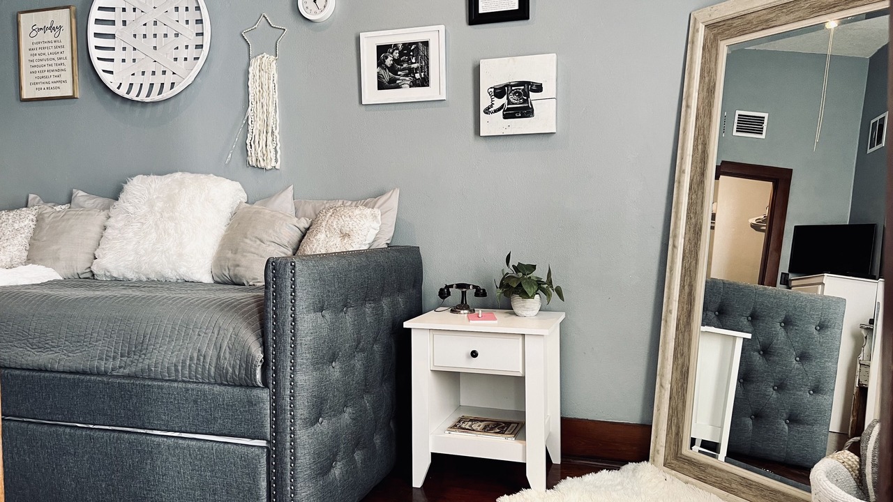 Photo of Livingroom in Belle Plaine