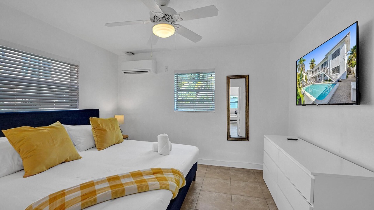 Photo of Bedroom in North Beach