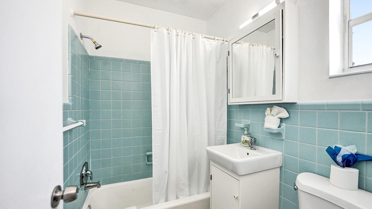 Photo of Bathroom in North Beach