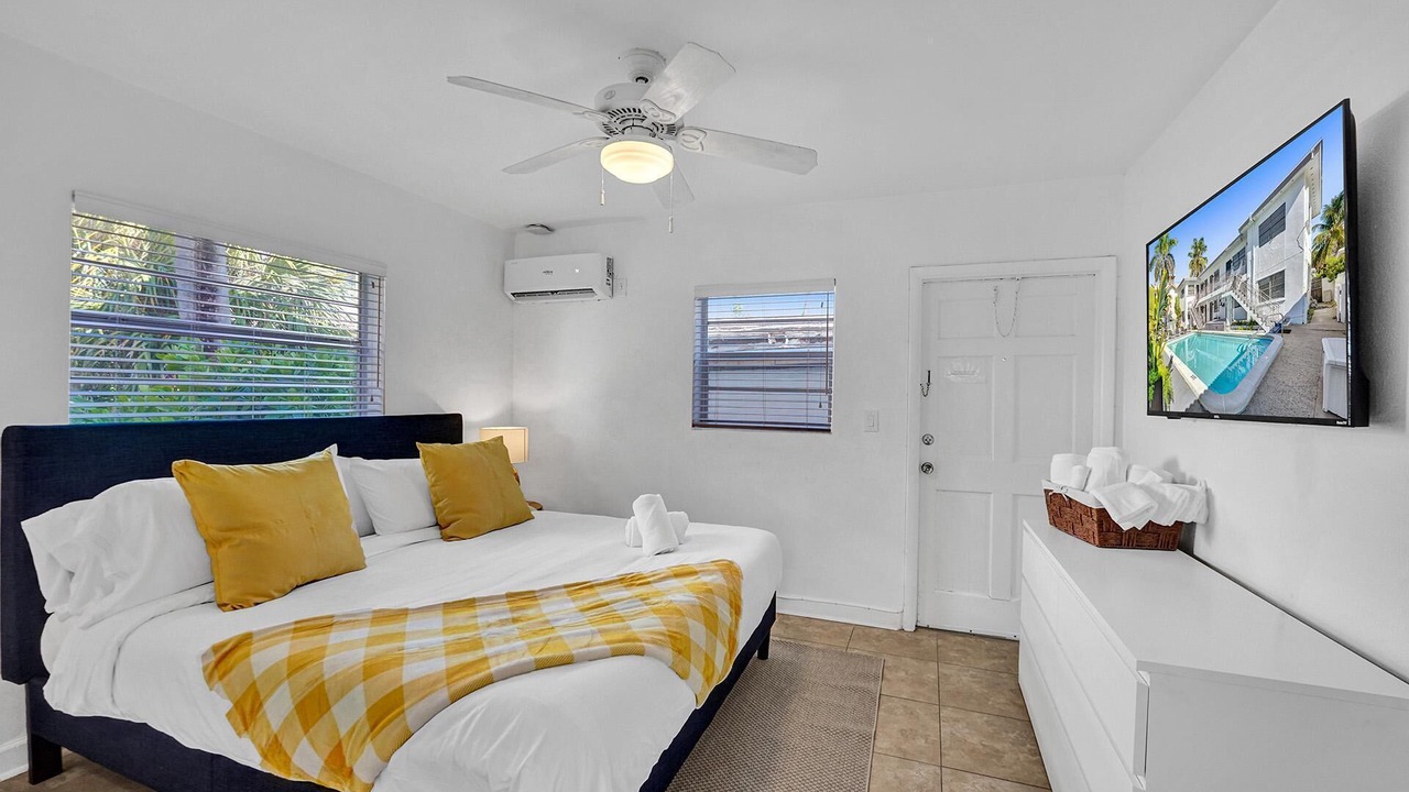 Photo of Bedroom in North Beach