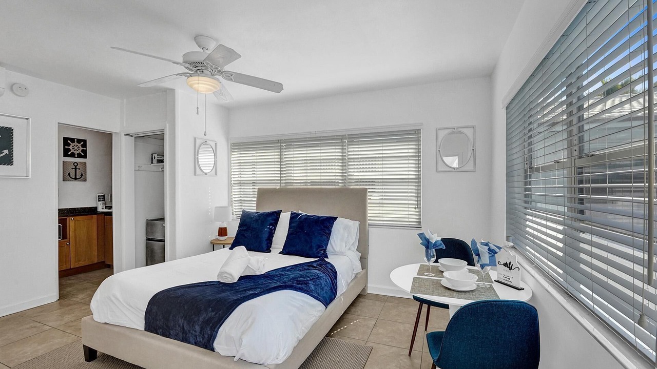 Photo of Livingroom in North Beach