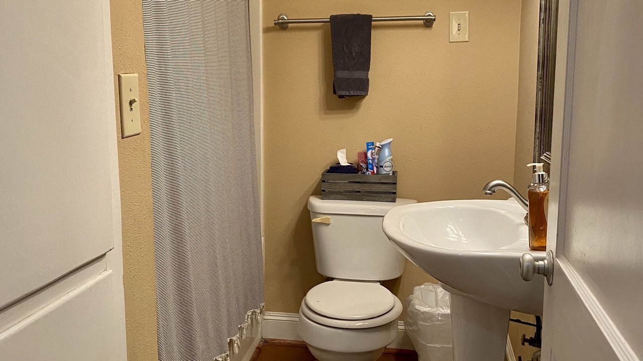 Photo of Bathroom in Carthage