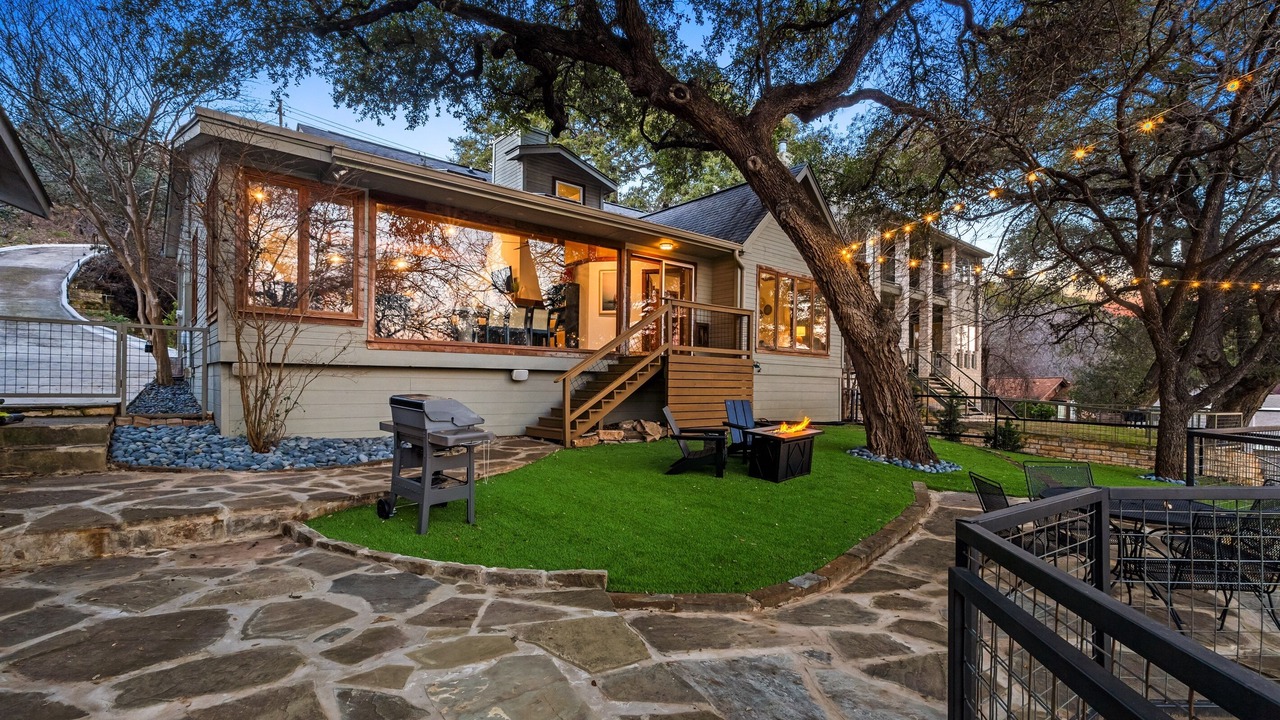 Photo of Outdoor in Apache Shores
