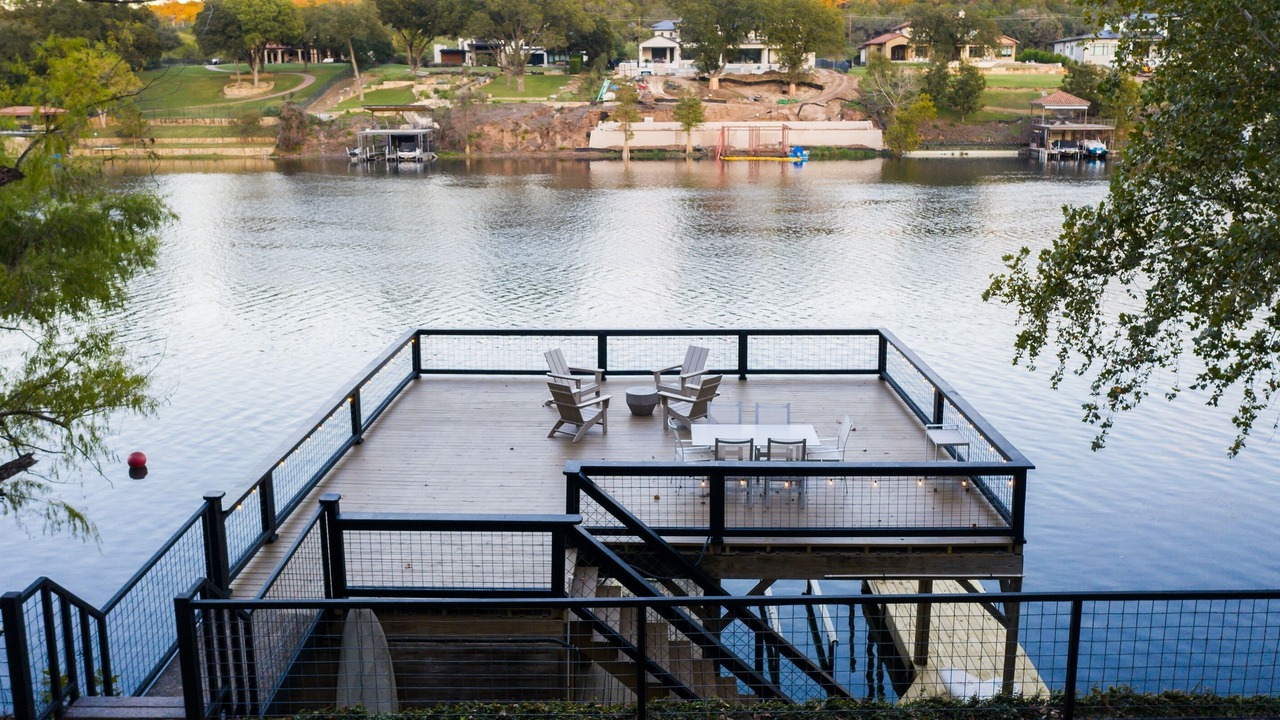 Photo of Patio Balcony in Apache Shores