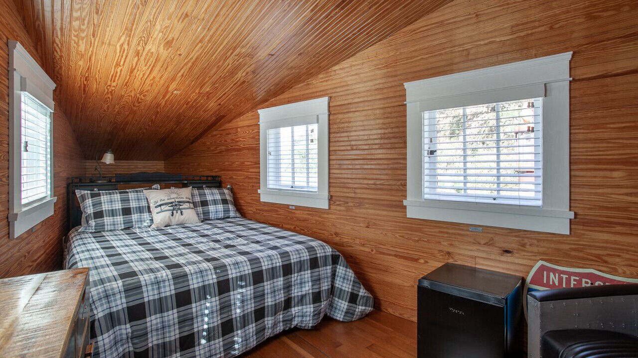 Photo of Bedroom in Knoxville