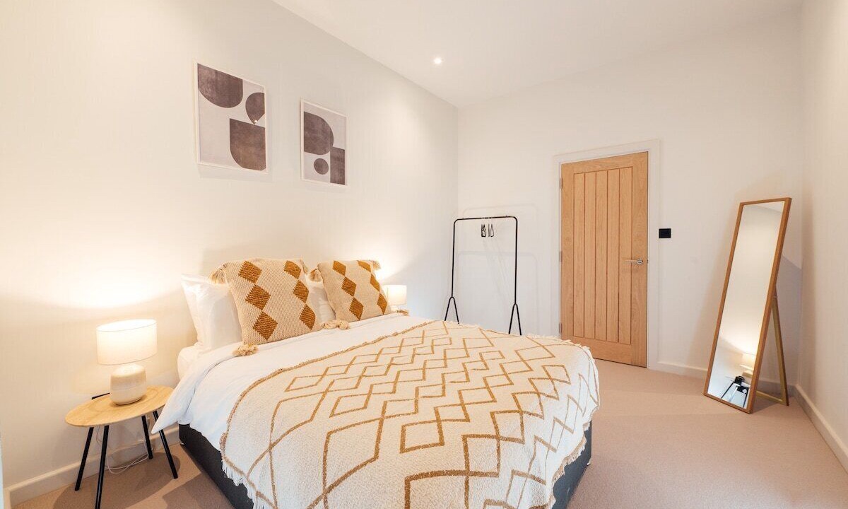 Photo of Bedroom in Forest Hill