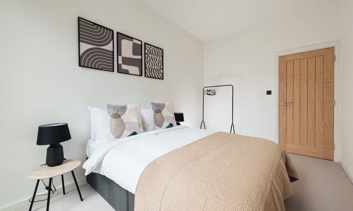 Photo of Bedroom in Forest Hill