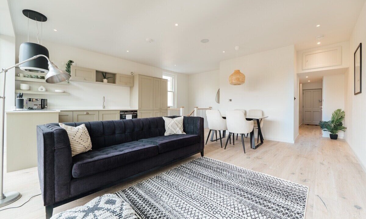 Photo of Livingroom in Forest Hill