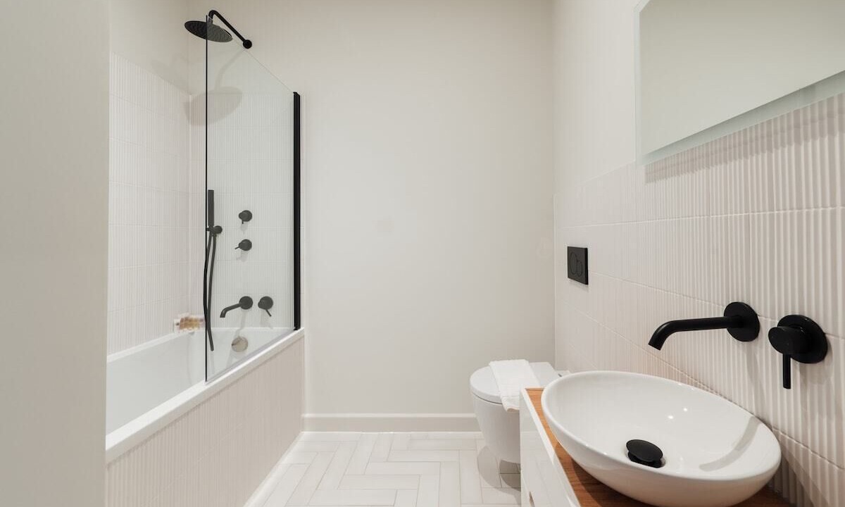 Photo of Bathroom in Forest Hill