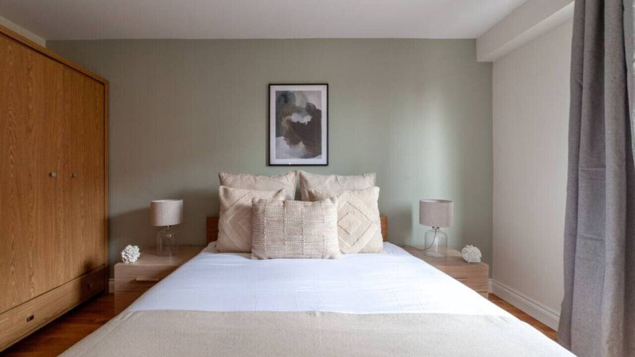 Photo of Bedroom in Tower Hill