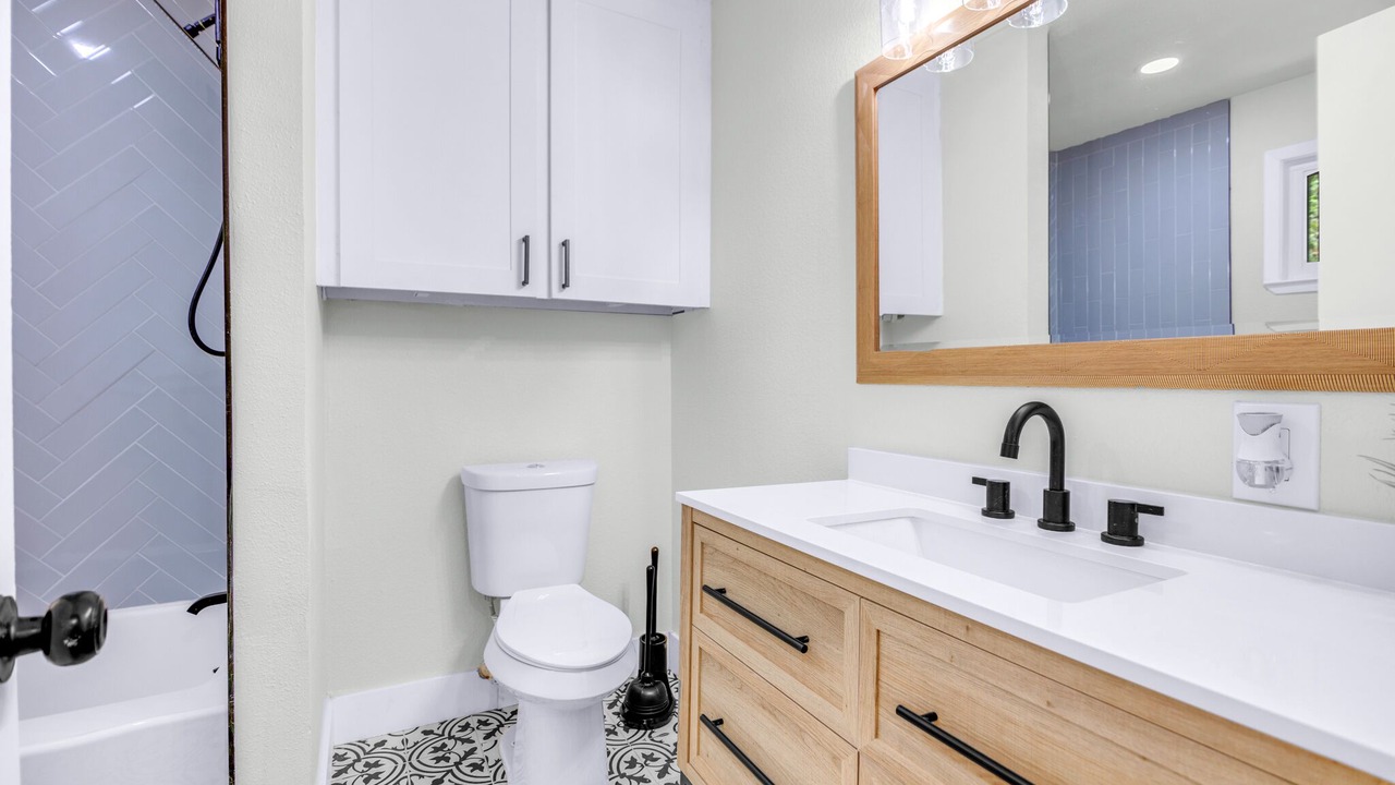 Photo of Bathroom in Brazoria