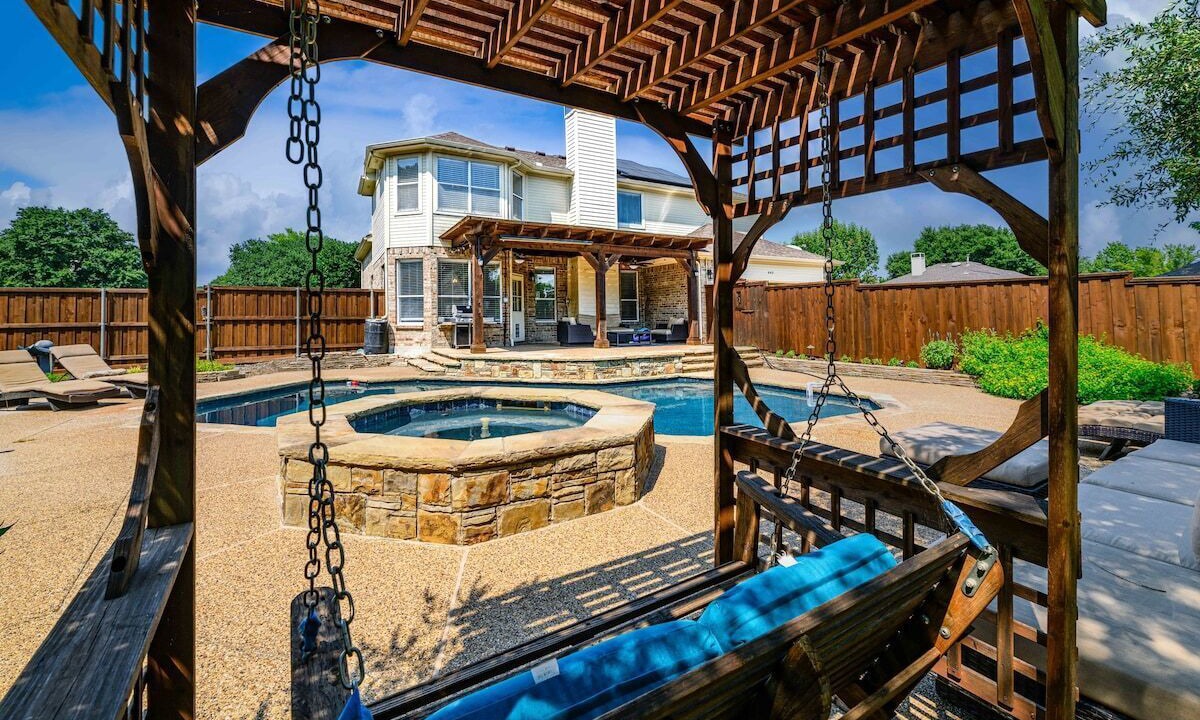Photo of Outdoor in Allen