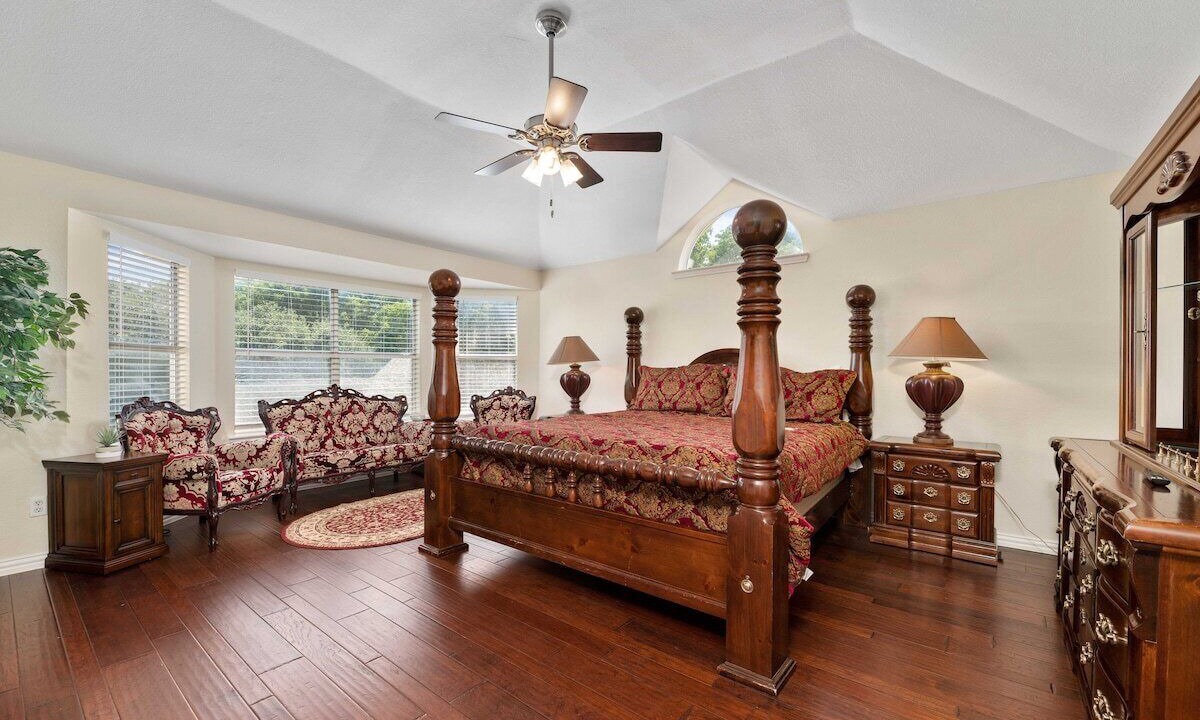 Photo of Bedroom in Allen