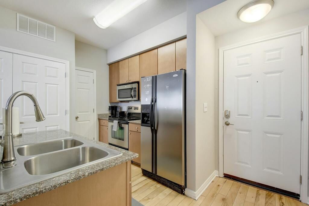 Photo of Kitchen in West Campus