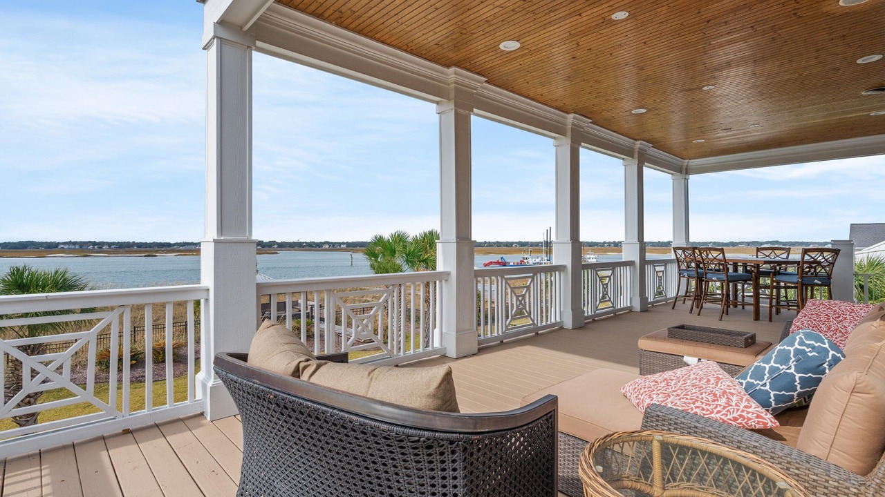 Photo of Outdoor in Inlet Harbour