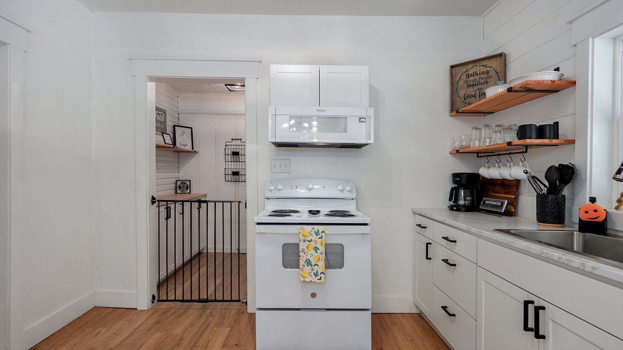Photo of Kitchen in Rountree