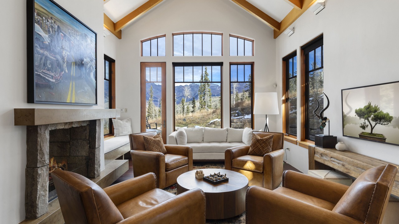 Photo of Livingroom in Mountain Village