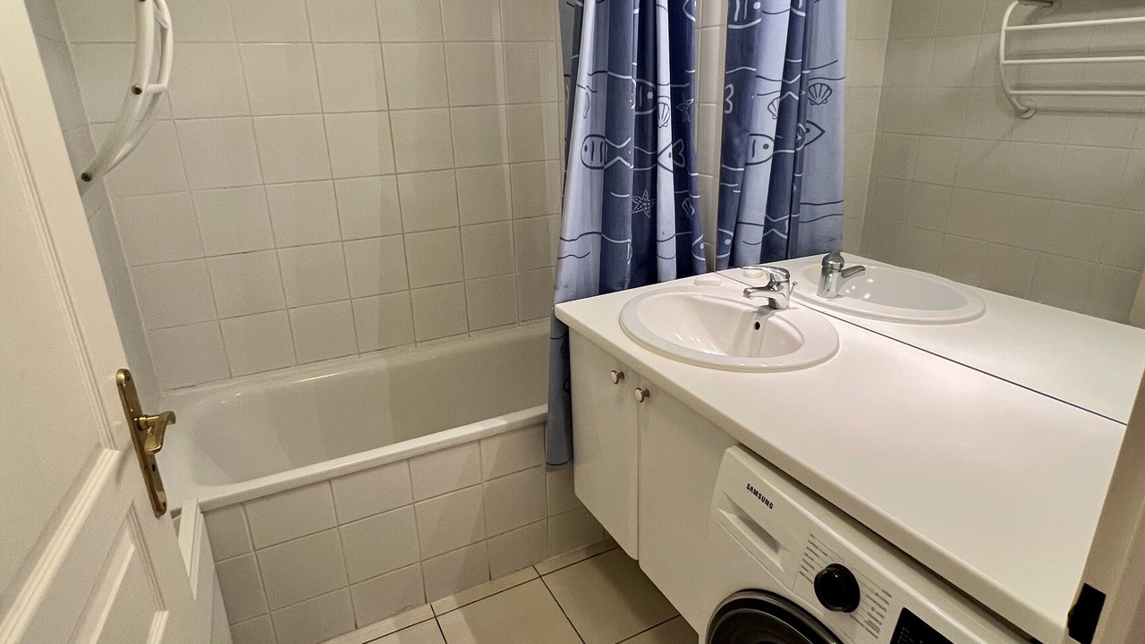 Photo of Bathroom in Bray-Dunes