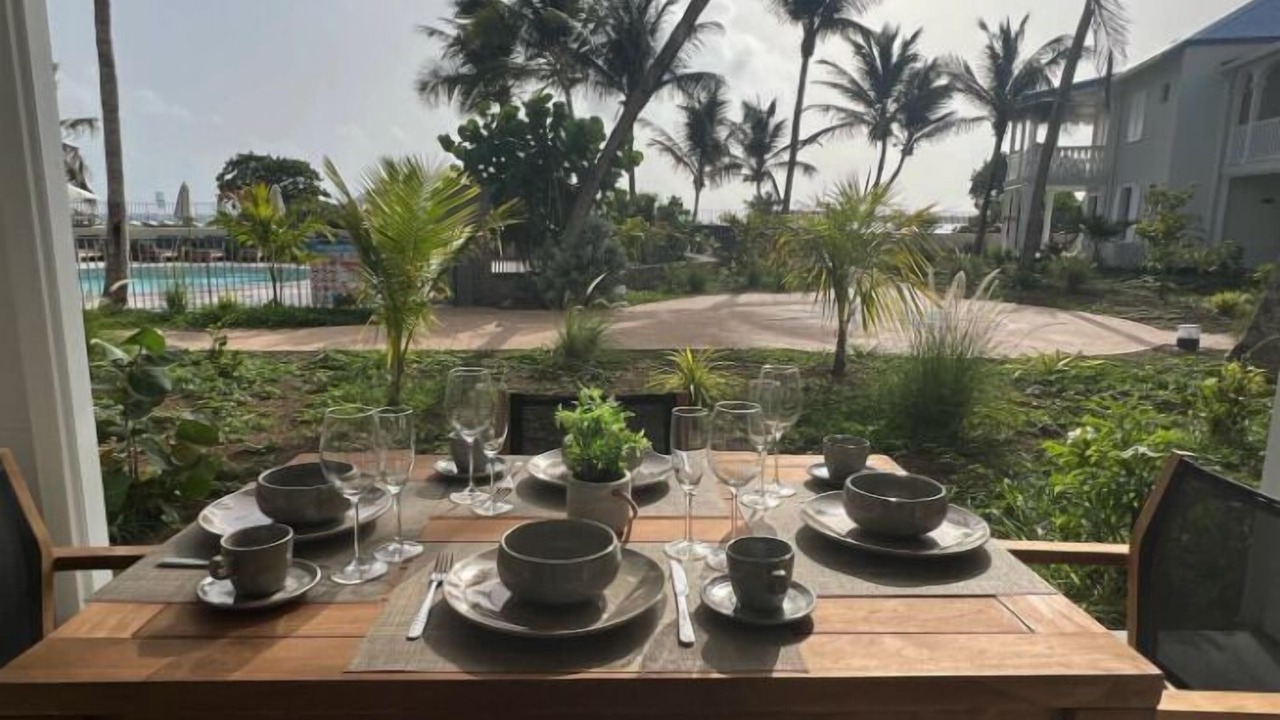 Photo of Patio Balcony in Orient Bay