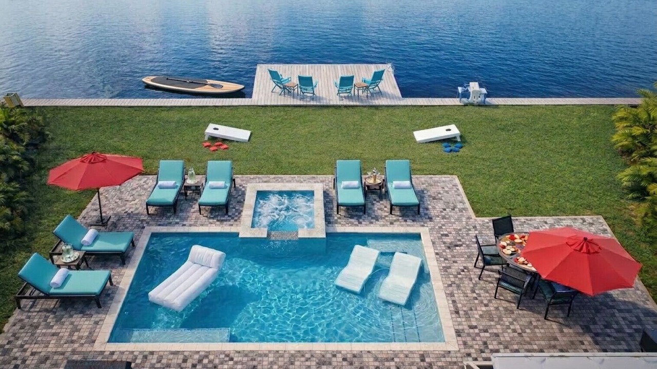 Photo of Outdoor in Tropic Palms