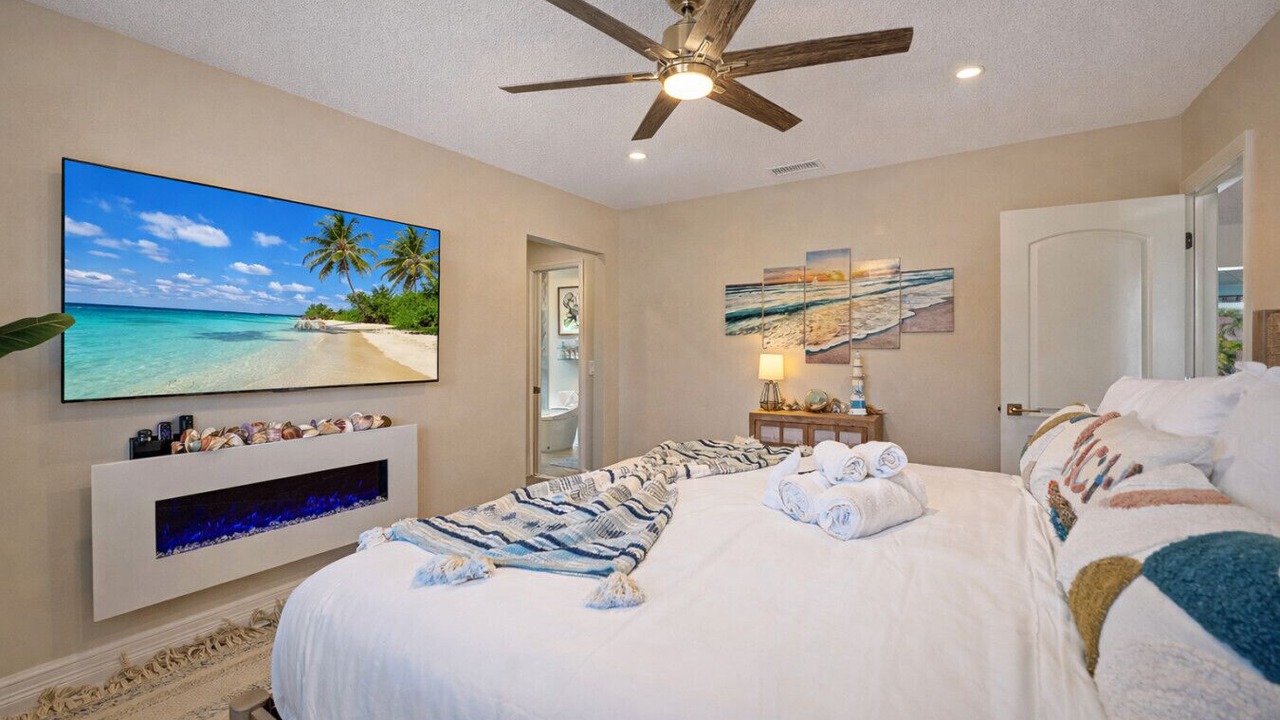 Photo of Others in Tropic Palms