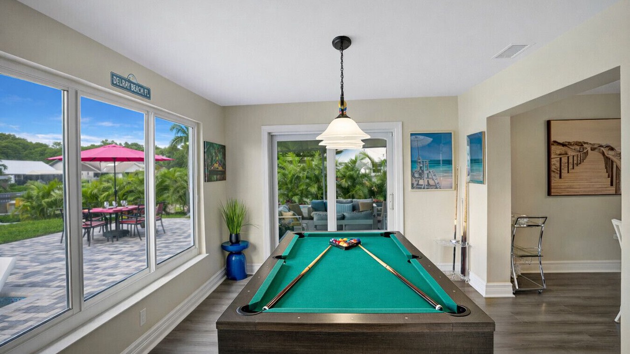 Photo of Outdoor in Tropic Palms